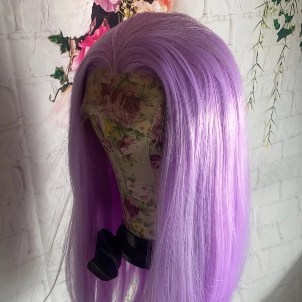 - 💫 24” LIGHT PURPLE Natural STRAIGHT LACE FRONT WIG💫 *NEW*